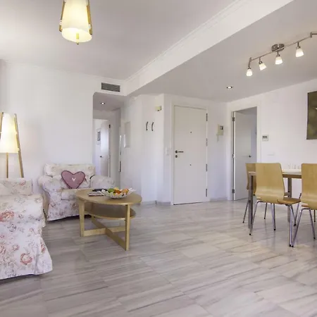 Villas Guzman - Apartamento Balcon Al Mar Κάλπε